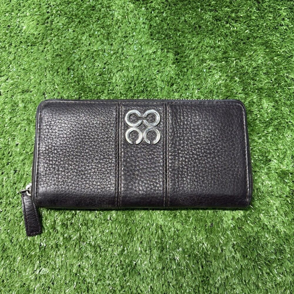 Womens Coach Pebbled Leather Accordion Zip-Around Wallet with Logo C Emblem